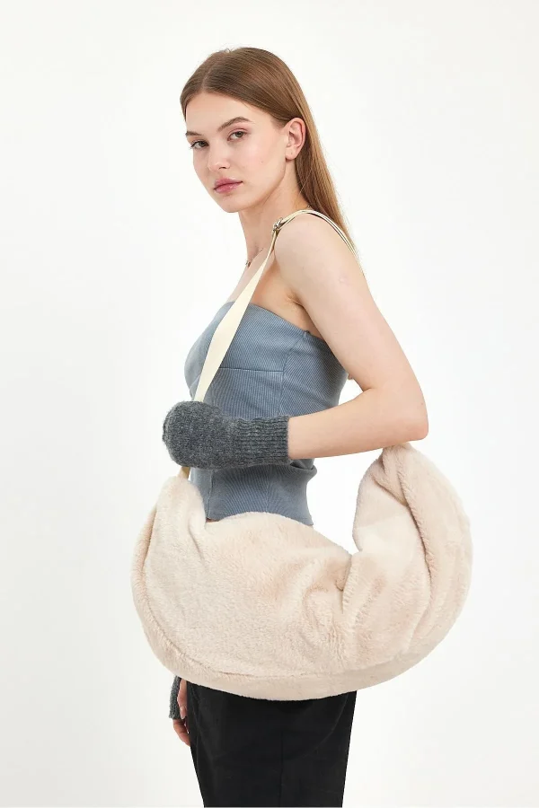 Fluffy Peluş Moon Bag Fermuarlı, Astarlı , Omuz & Çapraz / Spor & Günlük Çanta