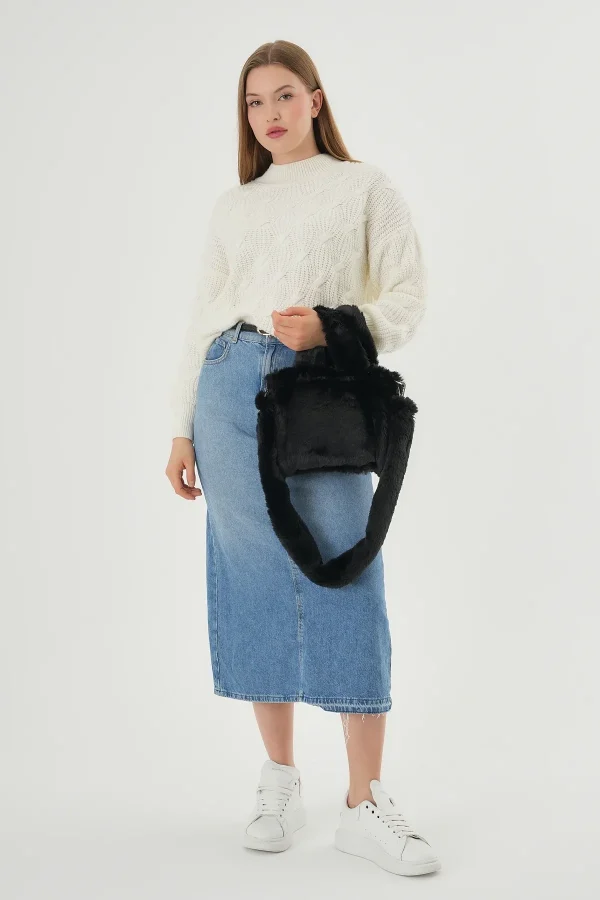 Soft Fluffy Bag / Black Uzun Saplı Peluş Çanta / Cross Body En : 24 Boy : 18