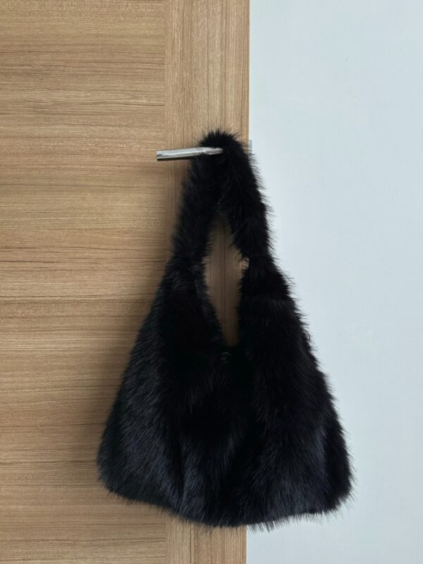 Fluffy Mellow Black Tote Kadın Peluş Omuz Çantası (28*44)